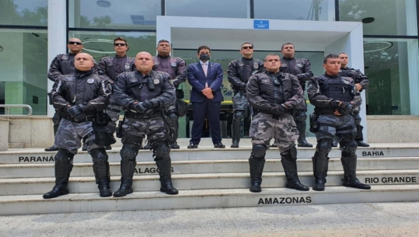 Ao lado de militares do Rio de Janeiro, Gladson agradece PM fluminense pelo apoio 